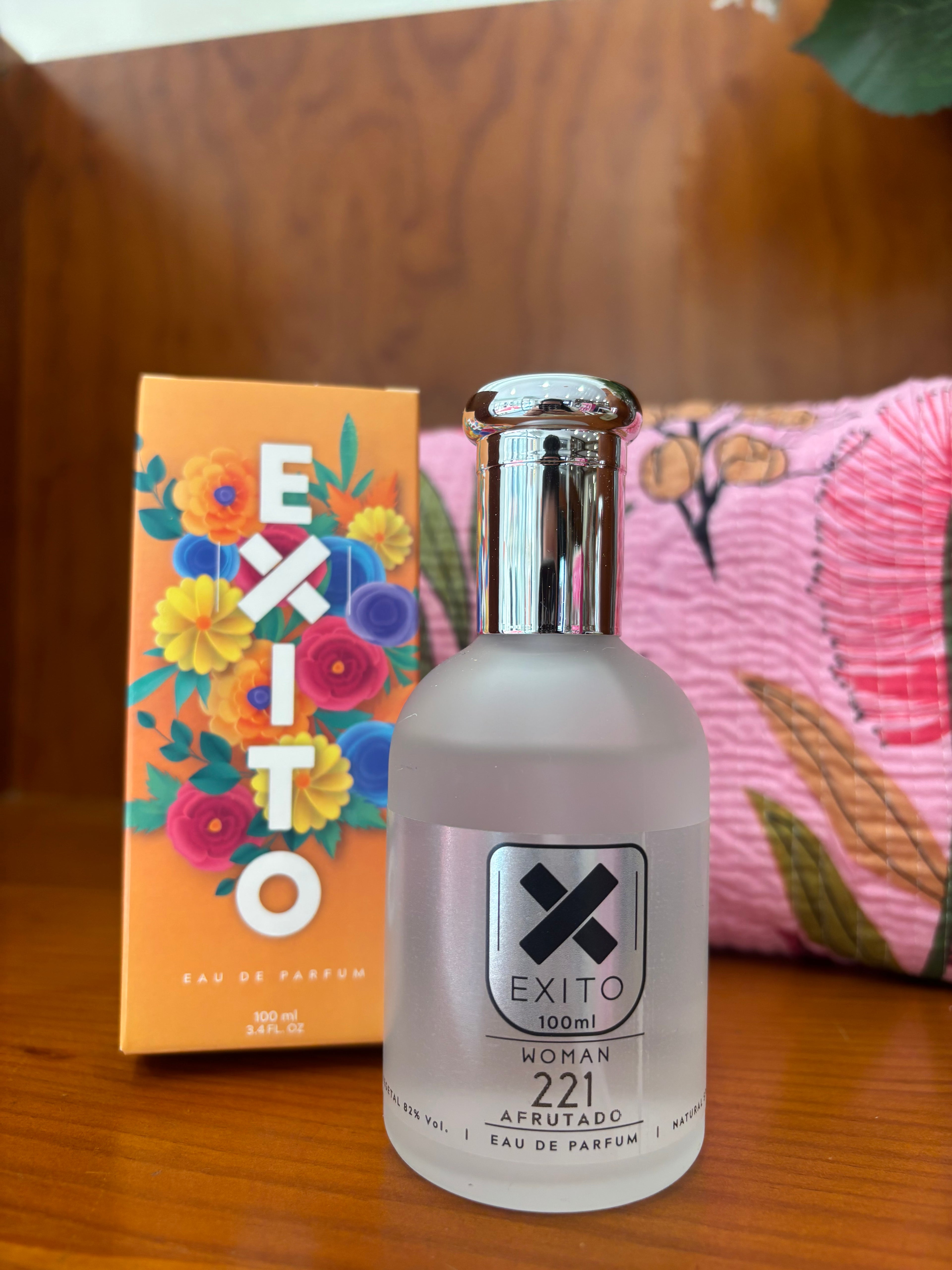 Perfume Equivalencia Versace Dylan Purple